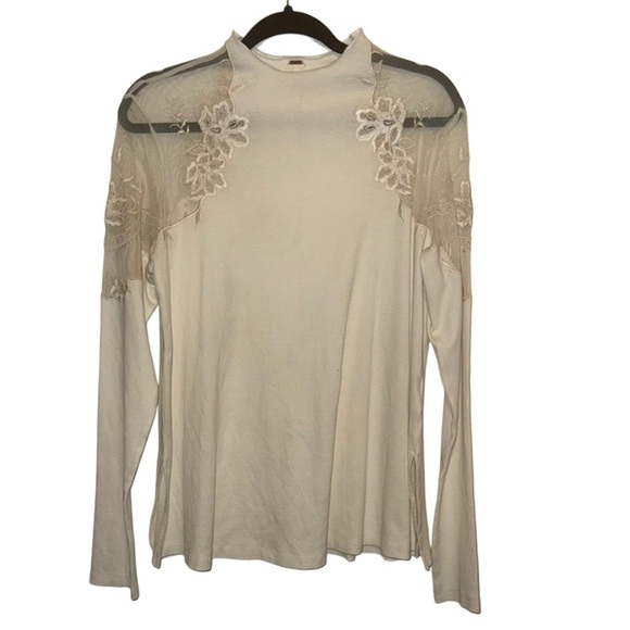 Free People White Daniella Top - Picture 2 of 4